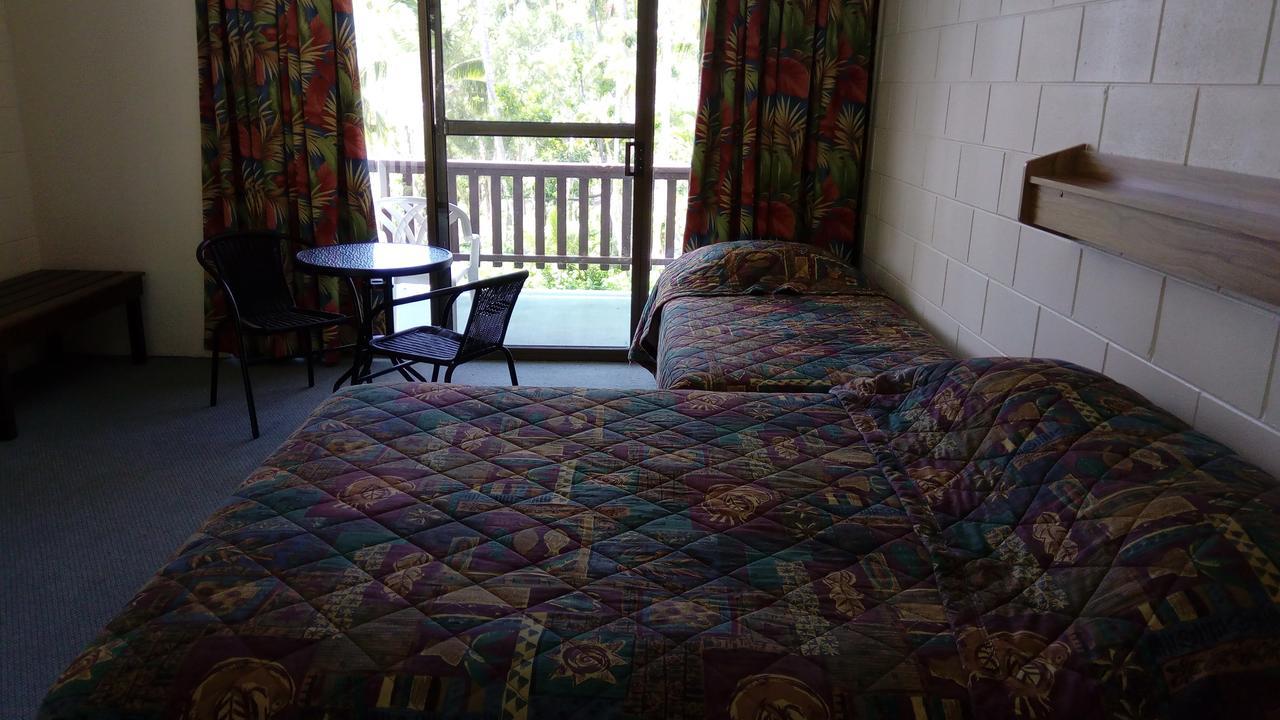 The Islands Inn Motel แอร์ลีบีช ภายนอก รูปภาพ